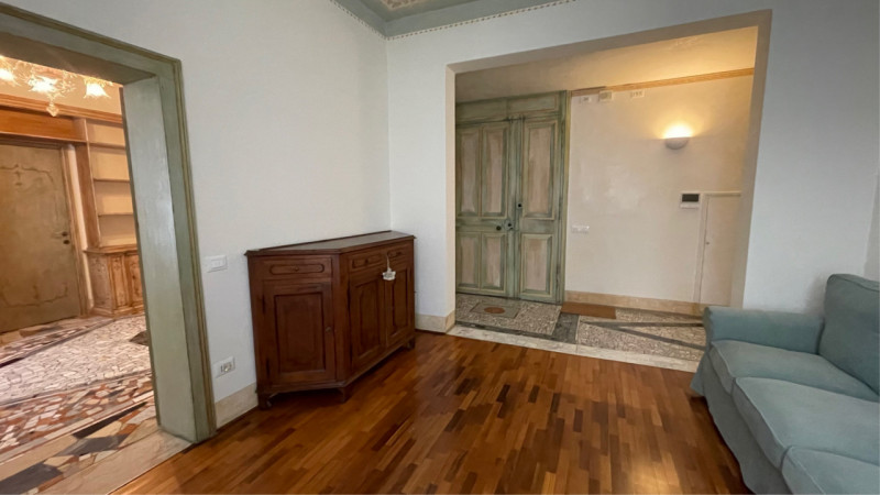 CENTRO STORICO - PADOVA - VIA ALTINATE -

Nel suggestivo Centro Storico di Padova, lungo la rinom...