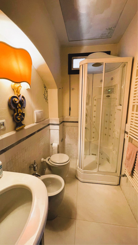 CENTRO STORICO - PADOVA - VIA ALTINATE -

Nel suggestivo Centro Storico di Padova, lungo la rinom...