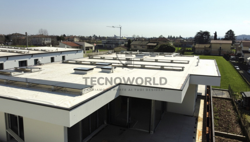 Scopri il tuo nuovo rifugio nel cuore di Isola Vicentina! 

Proponiamo in vendita un Attico esclu...