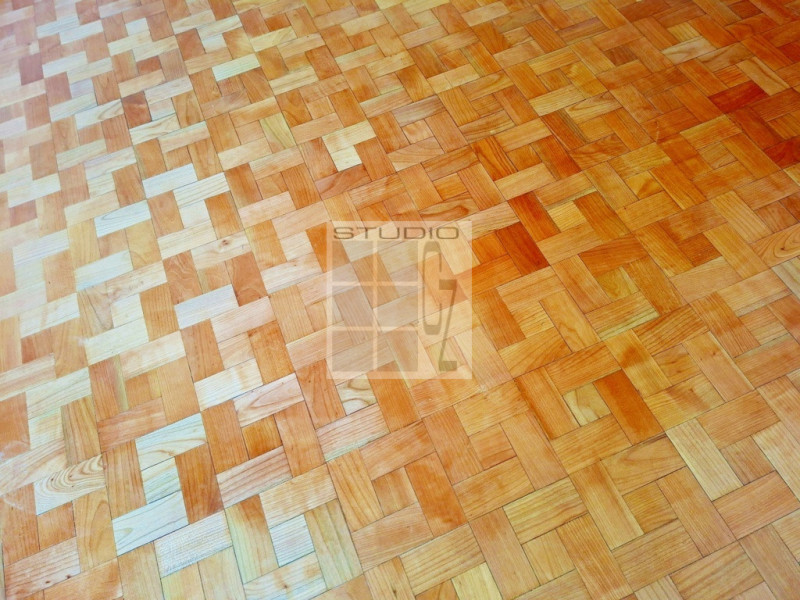 Proponiamo appartamento all'ultimo piano in centro a Loreggia!

Caratterizza l'abitazione la sple...