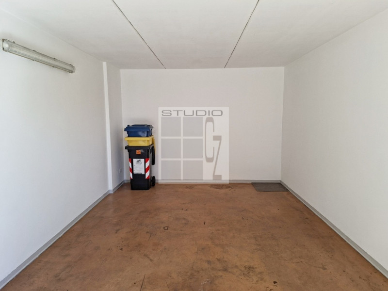 Proponiamo appartamento all'ultimo piano in centro a Loreggia!

Caratterizza l'abitazione la sple...