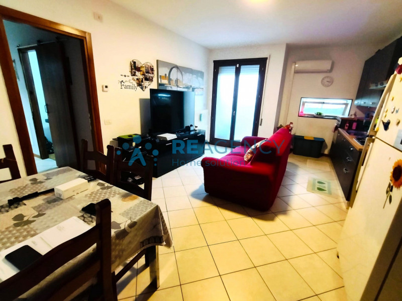 VICENZA - Ca' Balbi

CERCHI UN BICAMERE CON TERRAZZO ABITABILE DI 50 MQ?
Euro 170.000,00
CHIAMACI...