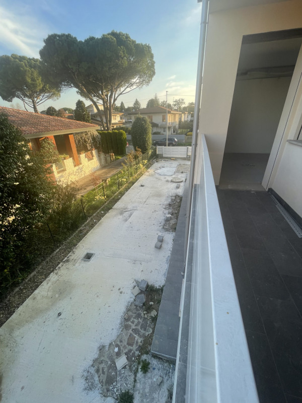 SELVAZZANO DENTRO - Scopri questa splendida porzione di villa, situata in una posizione centrale ...