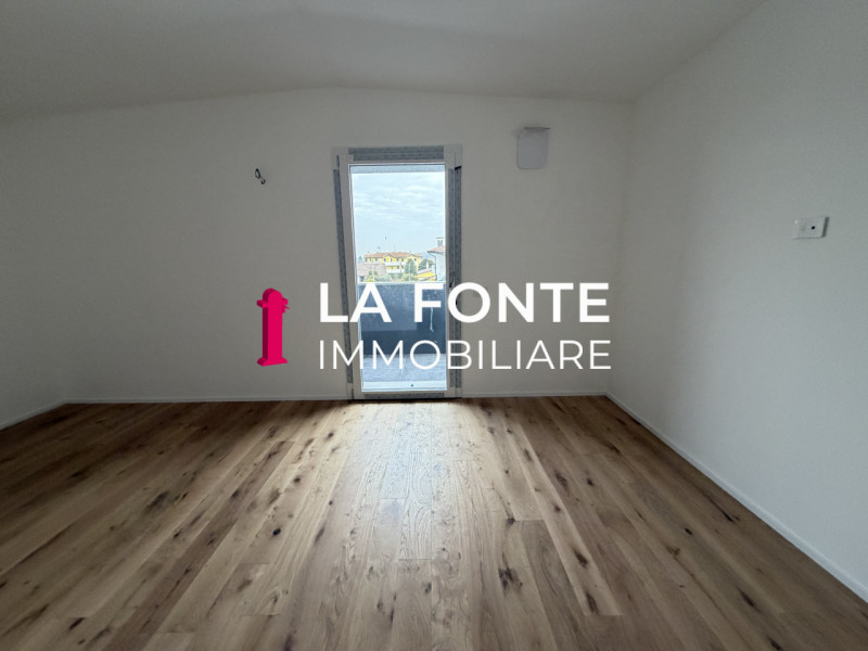 STRA - In una posizione strategica, lontano dal traffico ma al contempo vicino a tutti i principa...