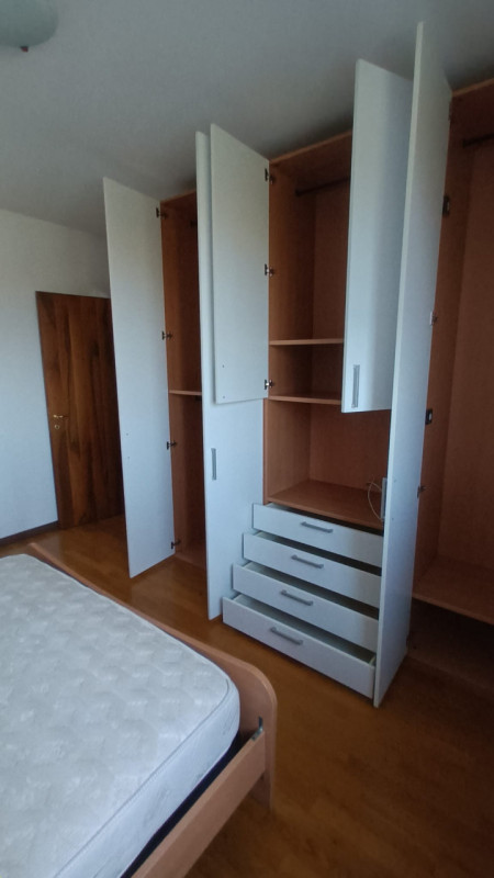 Proponiamo in centro a Brugine, in palazzina di poche unità e ben abitato, grazioso bilocale comp...