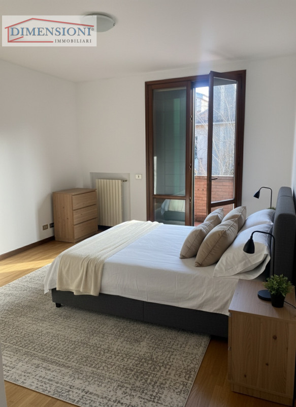 SELVAZZANO DENTRO - San Domenico proponiamo splendida porzione di Bifamiliare. 
In una zona verde...