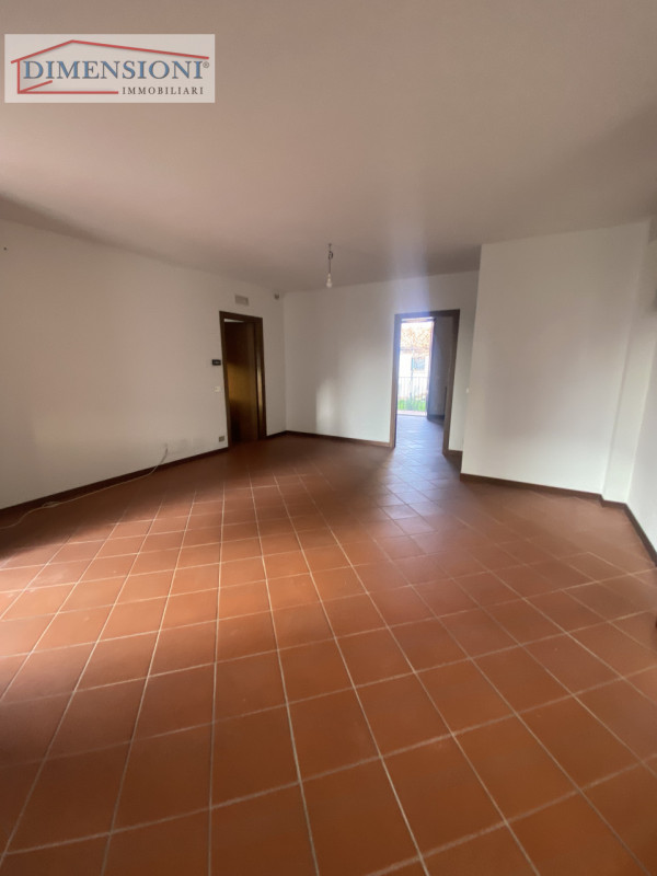 SELVAZZANO DENTRO - San Domenico proponiamo splendida porzione di Bifamiliare. 
In una zona verde...