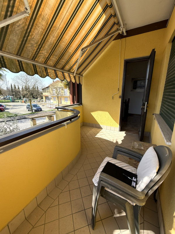 Nel cuore del tranquillo e richiesto quartiere residenziale di Ferri ad Albignasego, proponiamo i...