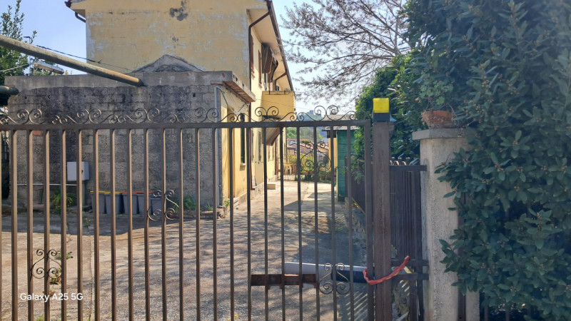 Nella zona più panoramica di Monselice, a pochi minuti dal centro storico e da tutti i principali...