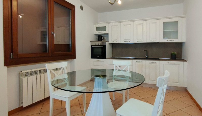 Vendesi porzione di Villa bifamiliare di 225 mq a Roncanova di Gazzo Veronese al confine con Noga...