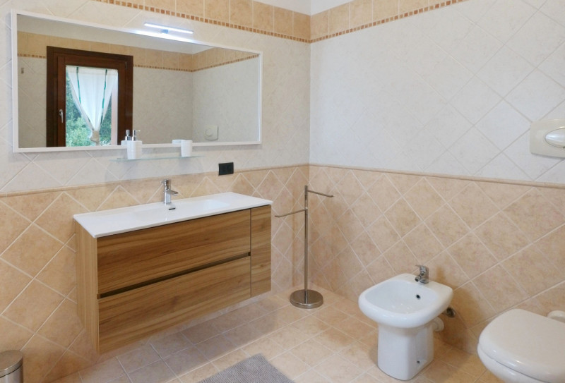 Vendesi porzione di Villa bifamiliare di 225 mq a Roncanova di Gazzo Veronese al confine con Noga...