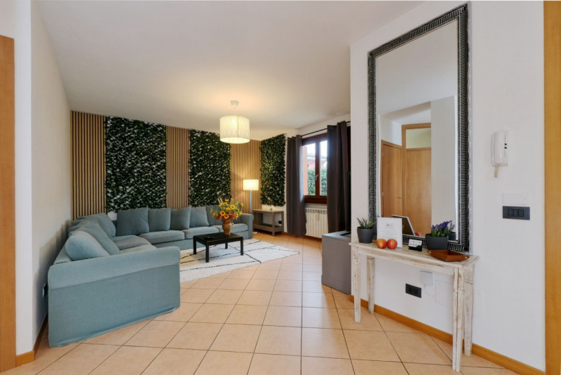 Vendesi porzione di Villa bifamiliare di 225 mq a Roncanova di Gazzo Veronese al confine con Noga...