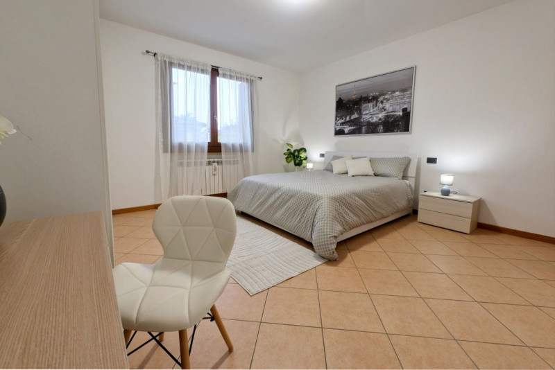 Vendesi porzione di Villa bifamiliare di 225 mq a Roncanova di Gazzo Veronese al confine con Noga...