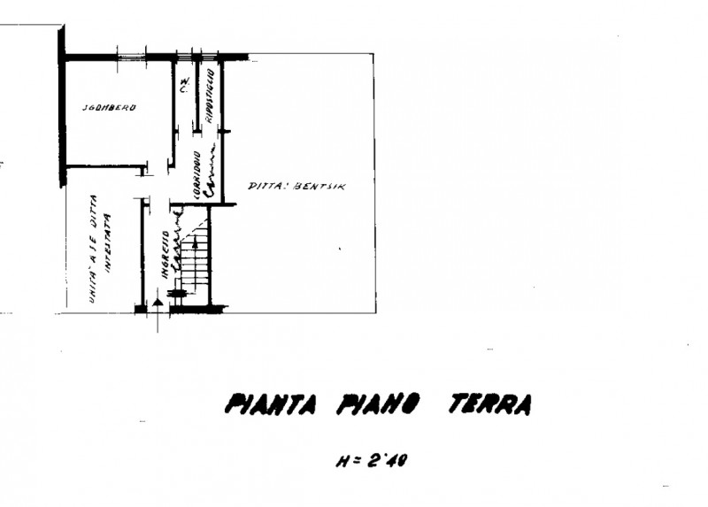 Porzione di Bifamiliare in orizzontale con ingresso e giardino privato.
L’abitazione si sviluppa ...