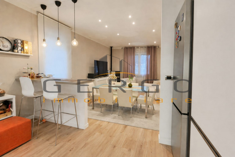 (Per INFO Cristina 3389226442). SPLENDIDA CASA SINGOLA SVILUPPATA TUTTA SU UNICO LIVELLO al piano...