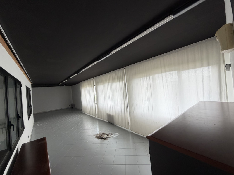 Proponiamo in vendita un capannone indipendente nel comune di Cervarese Santa Croce, ideale per a...