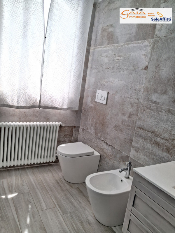 Proponiamo elegante mini appartamento bilocale di circa 40 mq attualmente locato, posizionato a R...