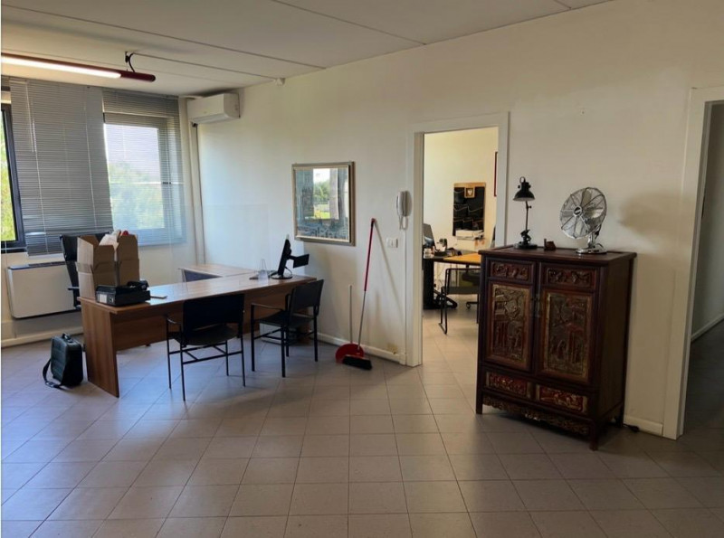 Proponiamo in Vendita con la possibilità di rent to buy.

Capannone in zona Monselice, vicino al ...