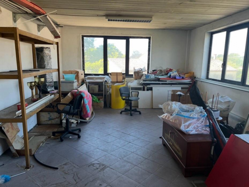 Proponiamo in Vendita con la possibilità di rent to buy.

Capannone in zona Monselice, vicino al ...