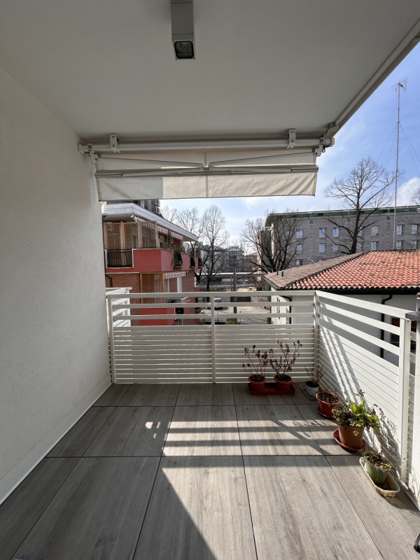 Nicoletta Dardilli di AD Casa Padova propone in vendita in zona Ospefdali- Nazareth moderno appar...