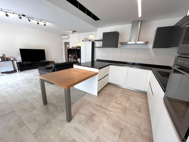 Nicoletta Dardilli di AD Casa Padova propone in vendita in zona Ospedali- Nazareth moderno appart...