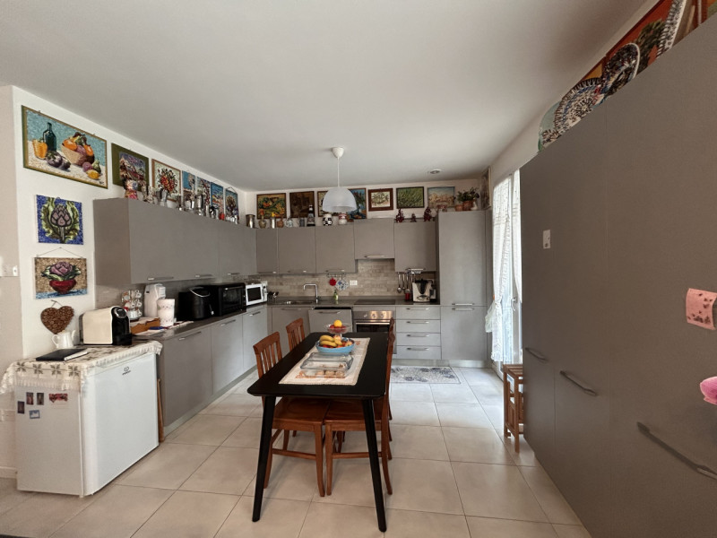 Nicoletta Dardilli di AD Casa Padova propone in vendita in zona Ospedali- Nazareth moderno appart...