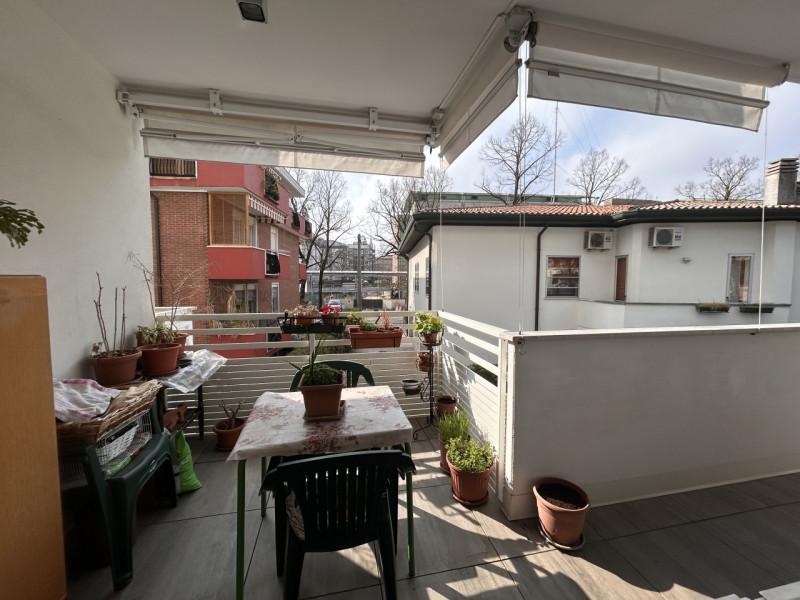 Nicoletta Dardilli di AD Casa Padova propone in vendita in zona Ospedali- Nazareth moderno appart...