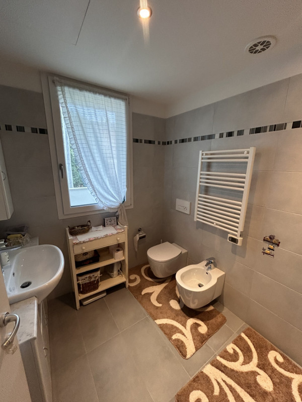 Nicoletta Dardilli di AD Casa Padova propone in vendita in zona Ospedali- Nazareth moderno appart...