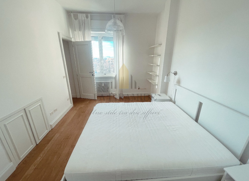 STANZA IN APPARTAMENTO - CORSO MILANO 
Proponiamo in affitto STANZA MATRIMONIALE per studenti, in...