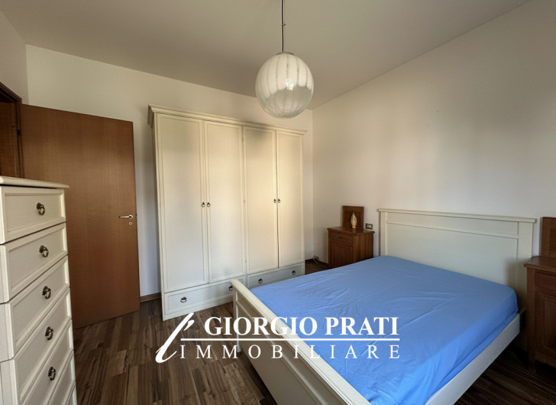 Proponiamo in vendita un accogliente appartamento bicamere di circa 75 mq, situato nel comune di ...