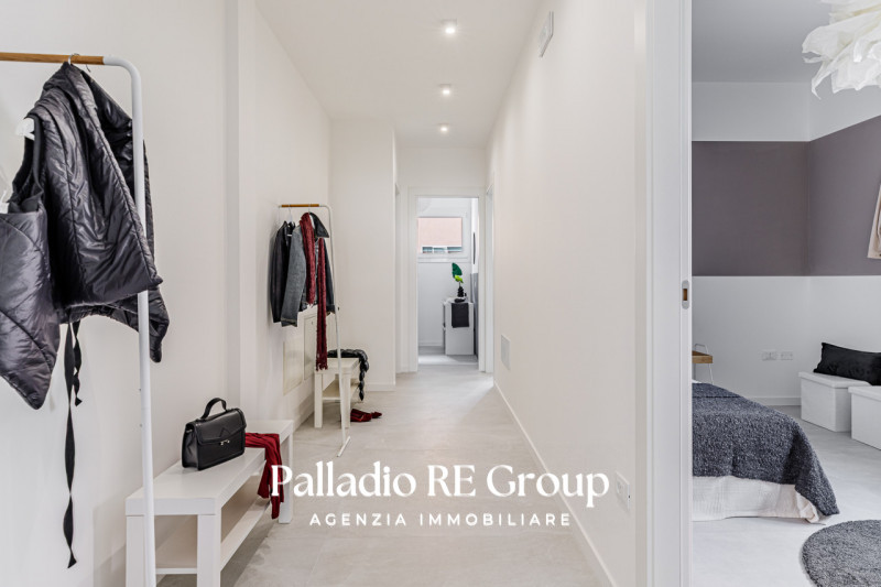 In zona Sant'Andrea a Vicenza , uno dei quartieri più amati di Vicenza, si trova un appartamento ...