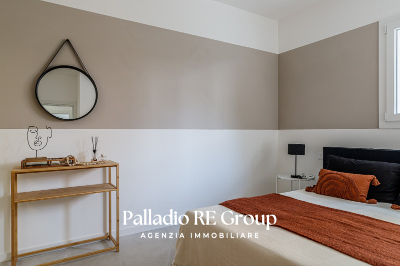 In zona Sant'Andrea a Vicenza , uno dei quartieri più amati di Vicenza, si trova un appartamento ...