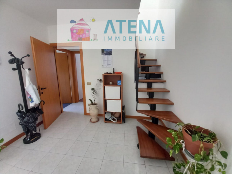 PADOVA - MONTA'

In una delle zone più ricercate di Padova, precisamente nel quartiere Montà, pro...