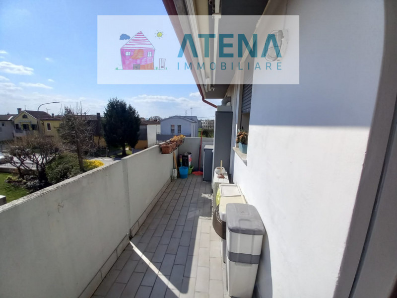 PADOVA - MONTA'

In una delle zone più ricercate di Padova, precisamente nel quartiere Montà, pro...