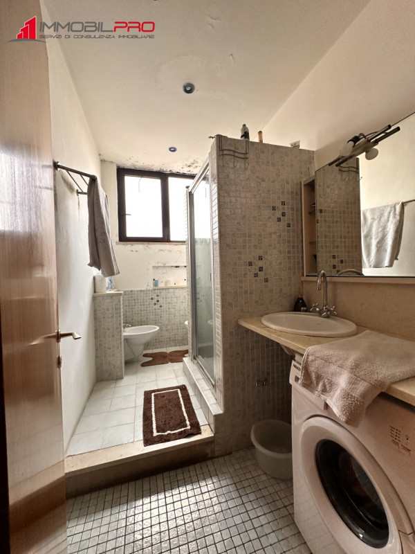 Occasione da non perdere!

A Schio, proponiamo appartamento al secondo piano in contesto tranquil...