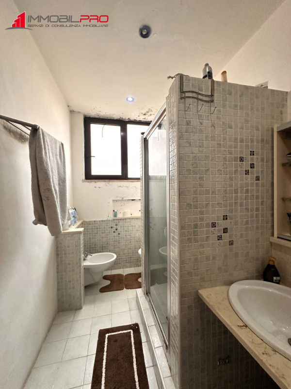 Occasione da non perdere!

A Schio, proponiamo appartamento al secondo piano in contesto tranquil...