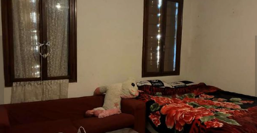 Rif. A.A.87-24

Vendita all'asta - casa unifamiliare su 3 livelli con giardino in data 22 aprile ...