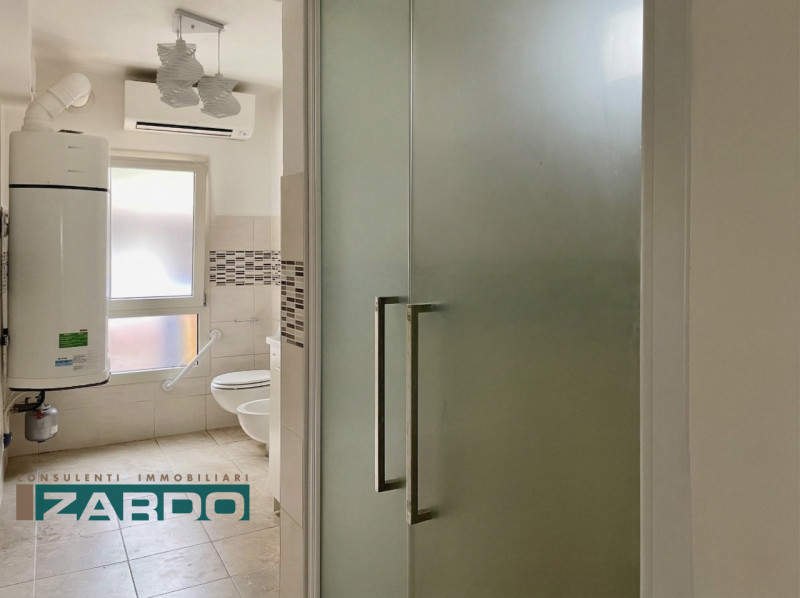 Rif. A-322 (per info 3505383983 | Giacomo)

A Castello di Godego, in posizione centrale, comoda a...