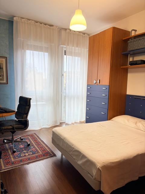 CENTRO STORICO: in pieno centro storico,  comodo a tutti i servizi e mezzi di trasporto, proponia...