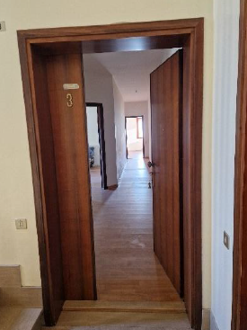 Rif. A.A.30-24

Vendita all'asta - appartamento al 1° piano con garage in data 05 maggio 2026

De...