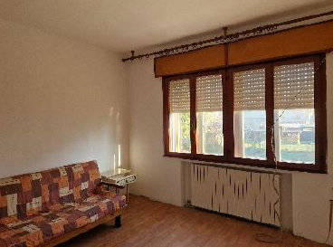 Rif. A.A.30-24

Vendita all'asta - appartamento al 1° piano con garage in data 05 maggio 2026

De...