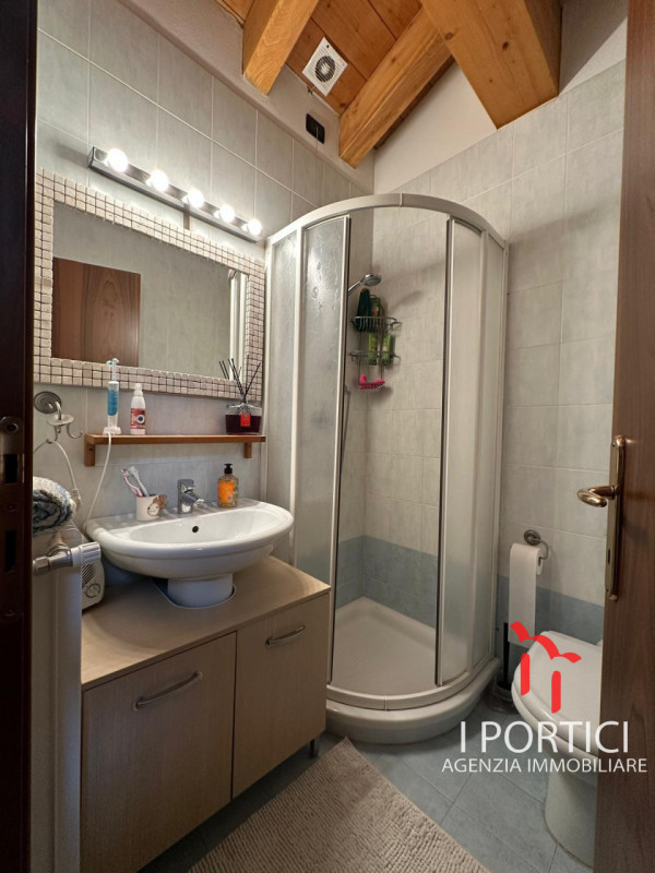 Zero Branco- Duplex 

A pochi passi dal centro di Zero Branco proponiamo in vendita un elegante a...