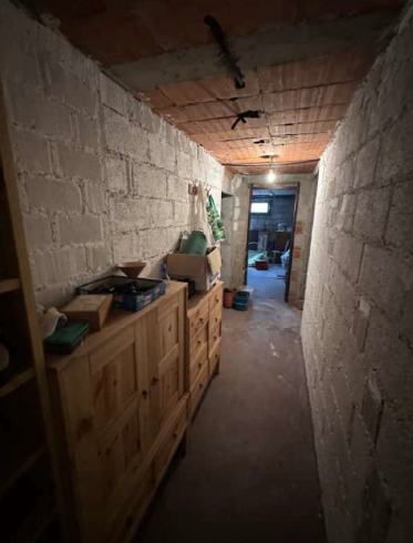 Rif. A.A.240-24

Vendita all'asta - bifamiliare al piano terra con cantina in data 05 maggio 2026...