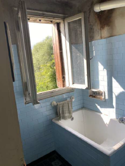 Rif. A.A.299-24

Vendita all'asta - appartamento al 1° e 2° piano in data 06 maggio 2026

Descriz...