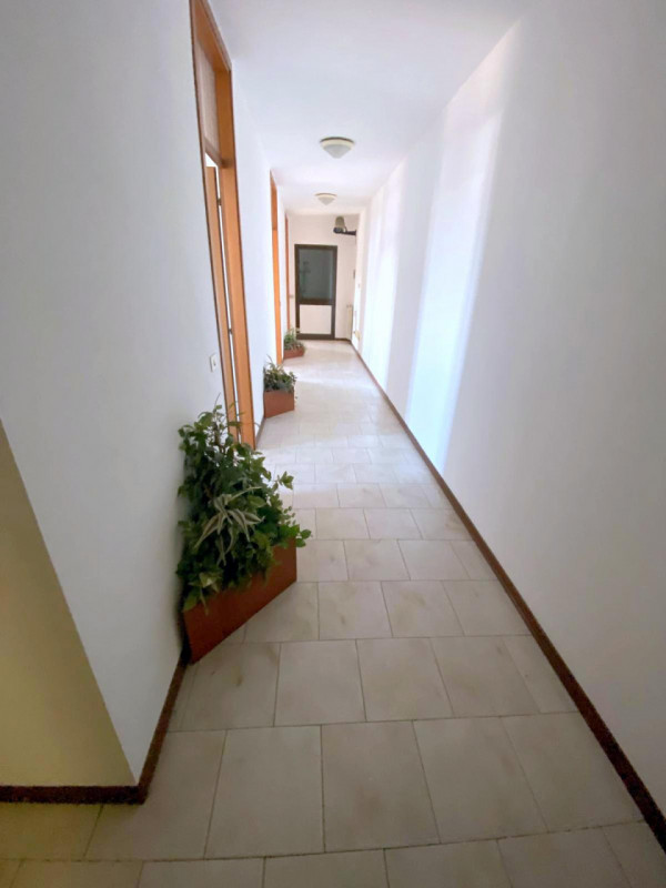 IMMOBILE SU DUE LIVELLI – PONTE SAN NICOLO’ – RONCAGLIA € 270.000 | Rif. CL460

IDEALE PER INVEST...