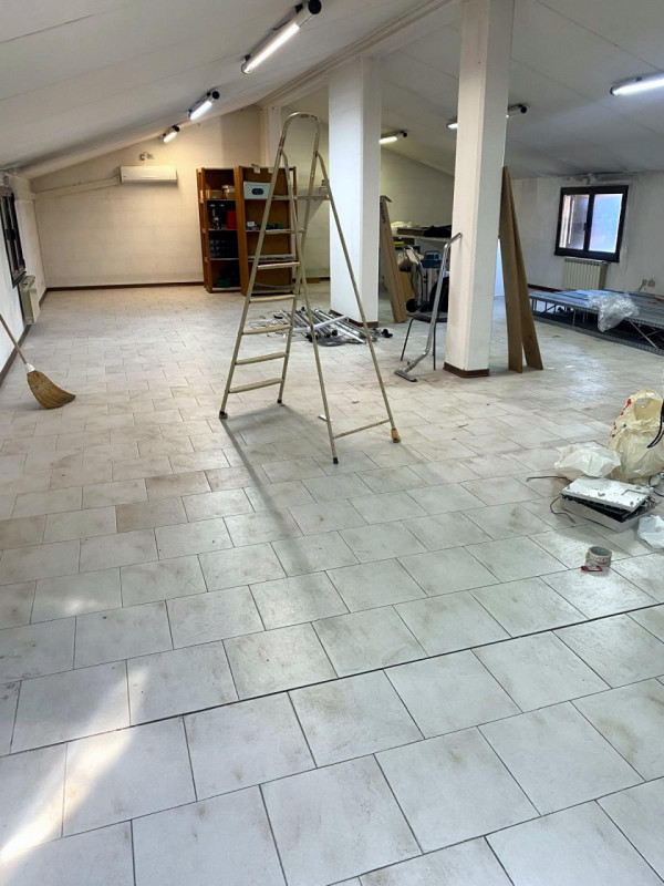 IMMOBILE SU DUE LIVELLI – PONTE SAN NICOLO’ – RONCAGLIA € 270.000 | Rif. CL460

IDEALE PER INVEST...