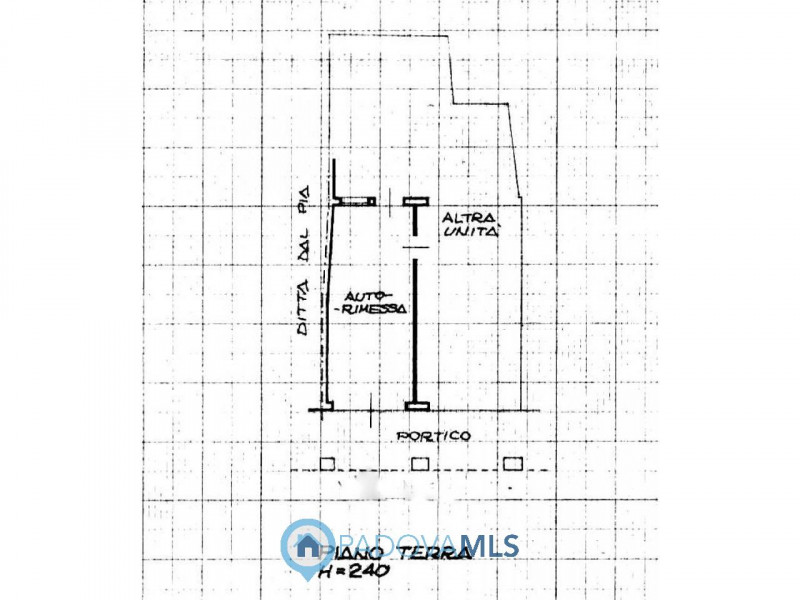 Immobile in esclusiva al Gruppo Padova MLS
Palazzetto indipendente nel cuore del Centro Storico d...
