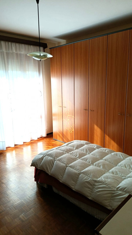 VIGONZA-Perarolo-: nel centro del paese, in una tranquilla zona residenziale con strada chiusa, p...