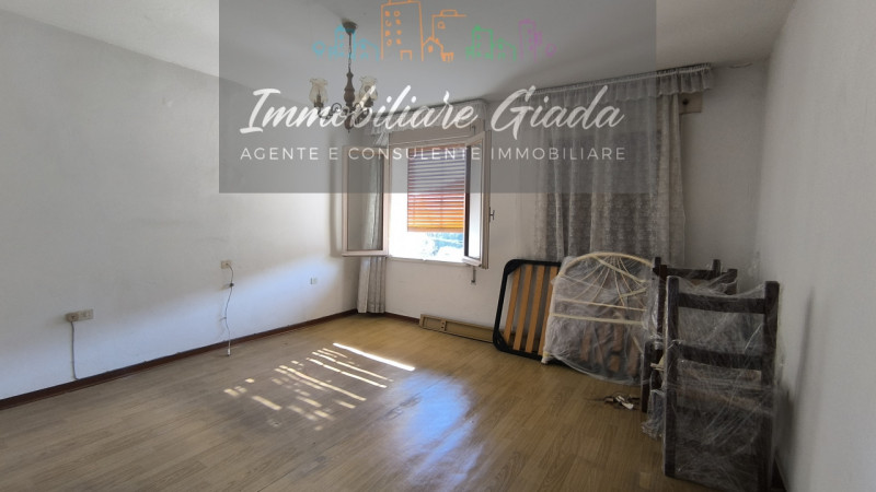 A Miane, in contesto tranquillo, proponiamo in vendita casa terratetto indipendente con giardino ...