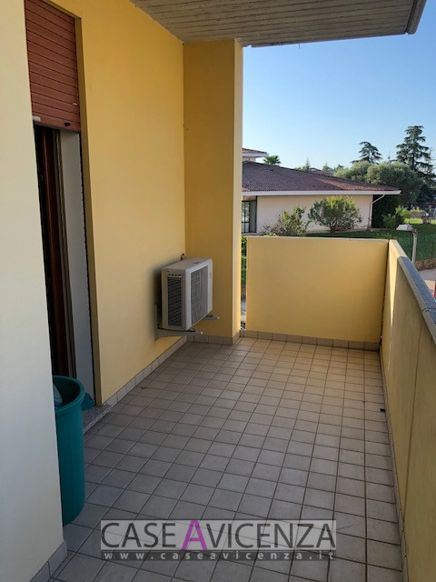 CAMISANO VIC.NO - c.e.d.- S.MARIA - RECENTISSIMO, MINI ARREDATO - DISPONIBILE DAL 01 MAGGIO 2026 ...